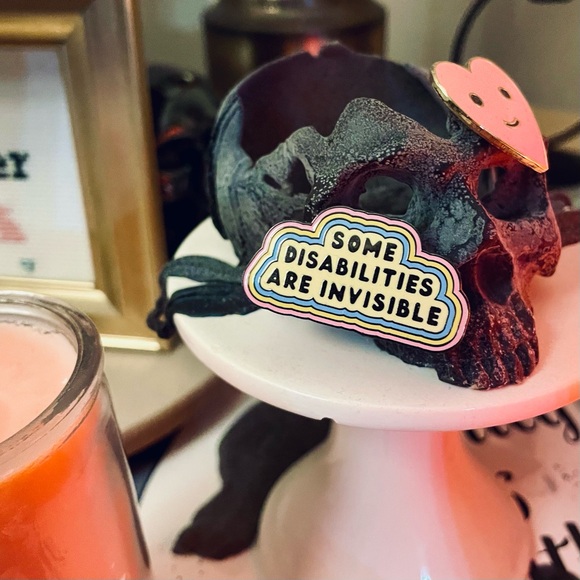 Meet your Posher, ✨Courtney✨ - Picture 3 of 8